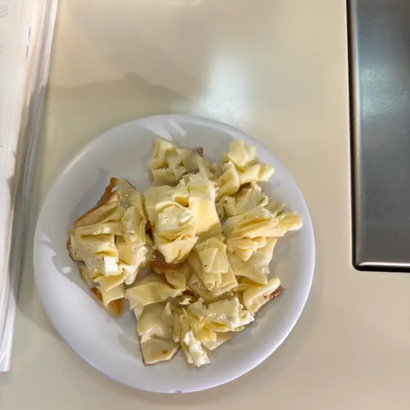 Tabakta su böreği